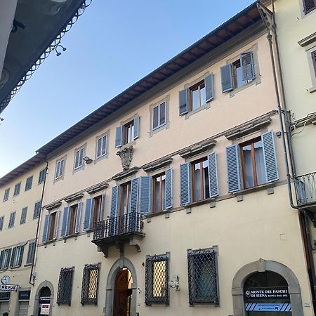 Palazzo Mari Suite & Rooms B&B Montevarchi Exteriör bild