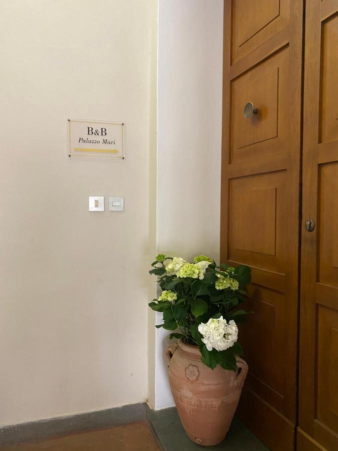 Palazzo Mari Suite & Rooms B&B Montevarchi Exteriör bild