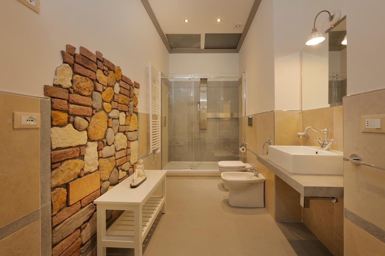 Palazzo Mari Suite & Rooms B&B Montevarchi Exteriör bild